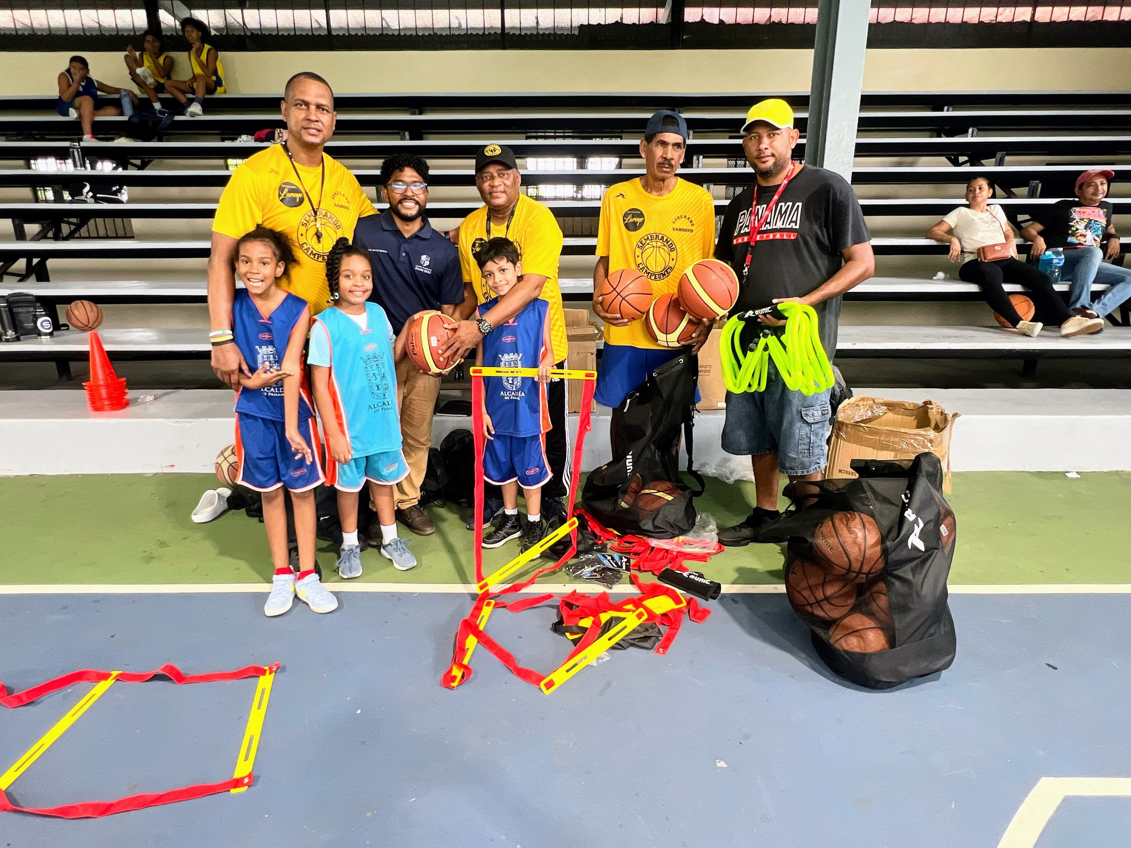 Actividad deportiva comunitaria en Juan Díaz